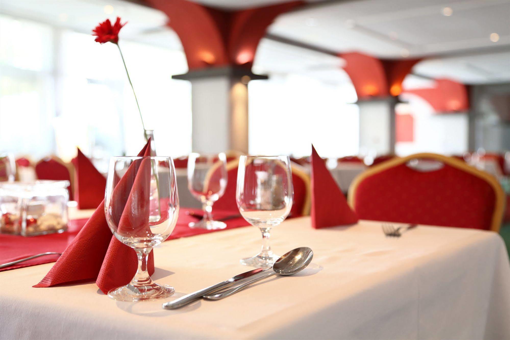 Garni Hotel Junior Bratislava Ngoại thất bức ảnh
